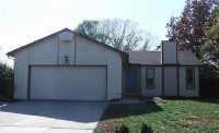 2007 N Wood Ct, Wichita, KS 67212 