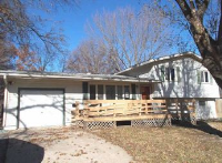 2718 SW Mcalister Ave, Topeka, KS 66614 