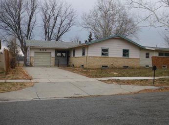 8118 E Levitt Dr, Wichita, KS 67207 