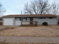 633 Ralph Ave, Salina, KS 67401 