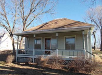 905 Union St, Oskaloosa, KS 66066 