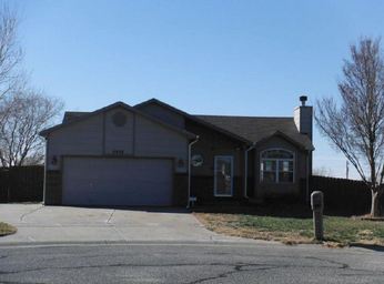2515 E Sunnyslope Ct, Park City, KS 67219 