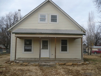 203 N Ohio, Mount Hope, KS 67108 