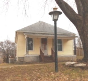 1118 Oak St, Eudora, KS 66025 