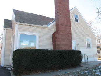 2215 Steele Road, Kansas City, KS 66106 