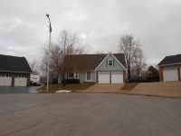 14704 S Arapaho Dr, Olathe, KS 66062 