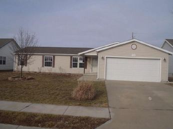 230 SE 44th Ter, Topeka, KS 66609 