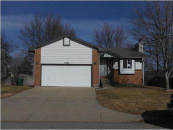 10706 W Harvest Ln, Wichita, KS 67212 