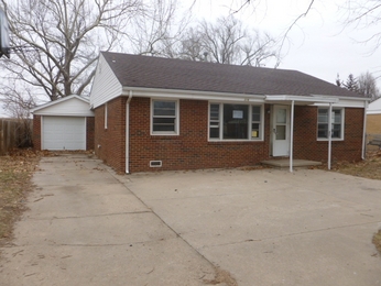 316 W Alexander Drive, Haysville, KS 67060 