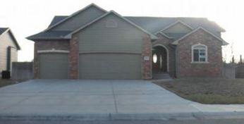 2049 E Quail Hollow, Derby, KS 67037 