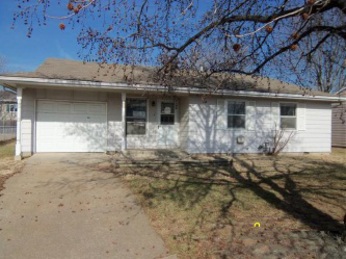 307 E 25th St, Pittsburg, KS 66762 