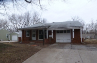7512 Foster St, Overland Park, KS 66204 