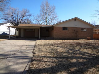 1056 Patricia St, Wichita, KS 67208 