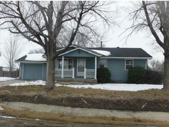 124 W Silknitter St, Rose Hill, KS 67133 