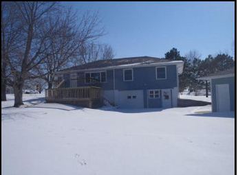 201 2nd St W, Hoyt, KS 66440 