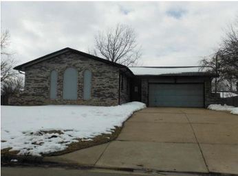 441 S 3rd St, Clearwater, KS 67026 