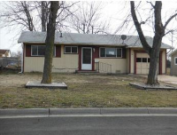 905 SE 3rd Street, Newton, KS 67114 