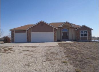 9942 Greenview Dr, Meriden, KS 66512 