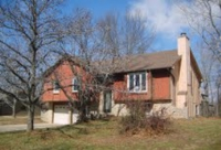 1803 Colonial Dr, Pittsburg, KS 66762 