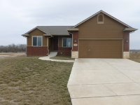 2519 E Lanners St, Wichita, KS 67219 