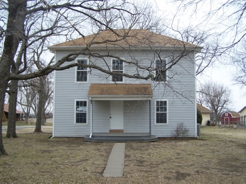 265 S Norris St, Benton, KS 67017 