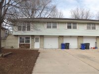 806 W Forest Dr, Olathe, KS 66061 