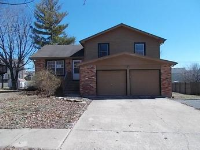 709 Colleen Dr, Gardner, KS 66030 