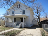 313 College St, Winfield, KS 67156 