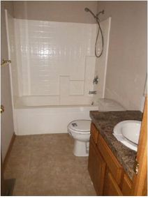 2440 Hazelwood Ct N, Wichita, KS 67205 