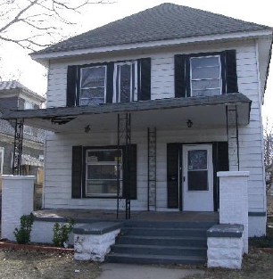 1305 S Water St, Wichita, KS 67213 