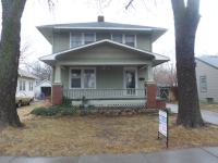 736 S 5th St, Salina, KS 67401 