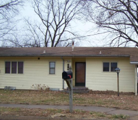 6801 Sw Crestwood, Topeka, KS 66619 