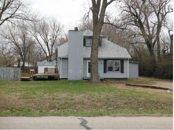 6004 N Plum Street, Hutchinson, KS 67502 