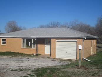 1201 N Broadway St, Kingman, KS 67068 