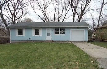 1927 Pottawatomie St, Leavenworth, KS 66048 