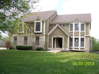12704 Fontana St, Leawood, KS 66209 