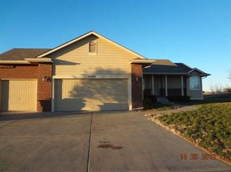 2200 Glenn Hills Dr, Derby, KS 67037 