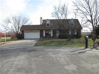 921 E 2nd Street, Douglass, KS 67039 