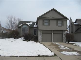 12413 S Albervan Street, Olathe, KS 66062 