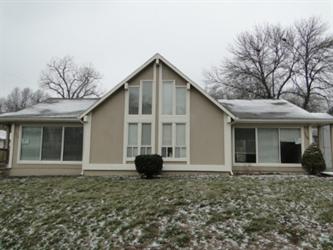 7708 W 86th St, Overland Park, KS 66212 