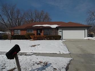 2913 Sw Oakley Ave, Topeka, KS 66614 