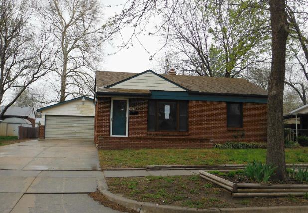 1120 Alturas St, Wichita, KS 67216 