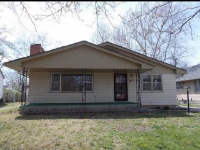 2417 SE Maryland Av, Topeka, KS 66605 