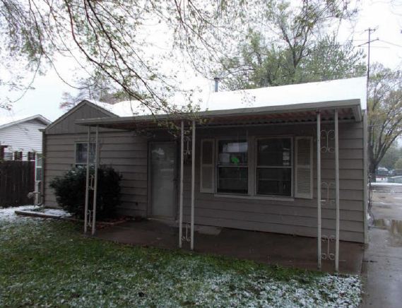 2702 S 51st Street, Kansas City, KS 66106 