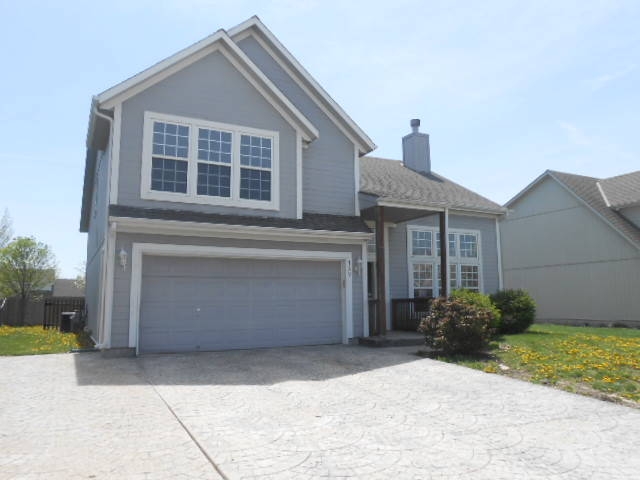 729 E 167th Ter, Gardner, KS 66030 