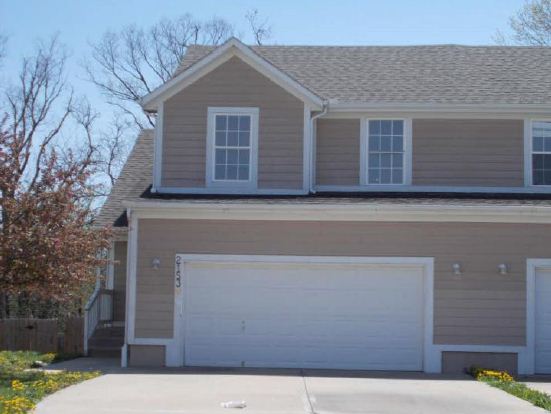 21530 S Main St, Spring Hill, KS 66083 