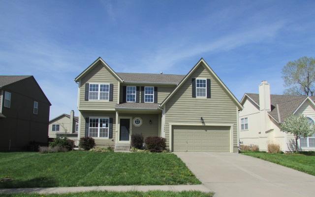 17664 W 160th St, Olathe, KS 66062 