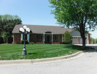 228 S Forestview Ct, Wichita, KS 67235 