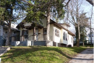 1320 Rowland Ave, Kansas City, KS 66104 