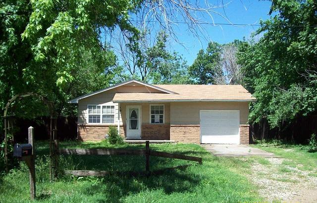 921 North Elder, Wichita, KS 67212 